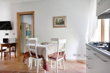 Vakantieappartement voor 4 Personen in Cerreto Langhe, Provincie Cuneo, Afbeelding 4