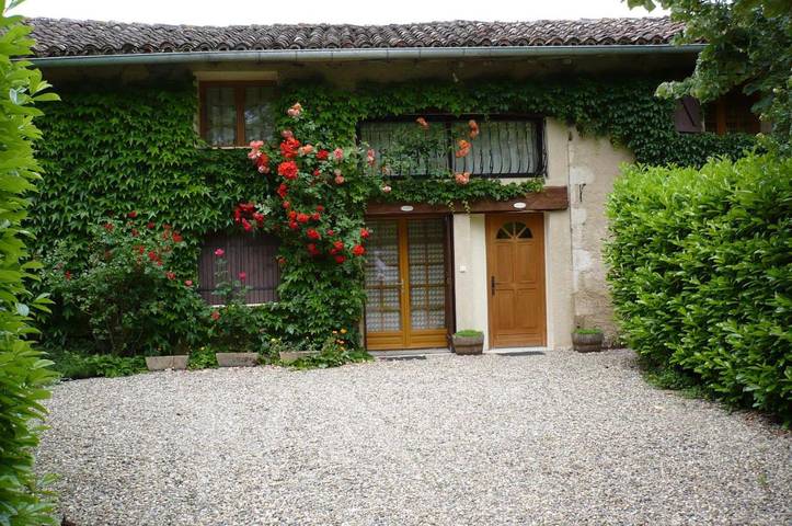 Location de vacances pour 3 personnes, avec Terrasse et Jardin à Montestruc-sur-Gers