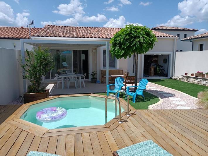 Gîte pour 2 personnes, avec jardin ainsi que terrasse et piscine à Vergèze - 2