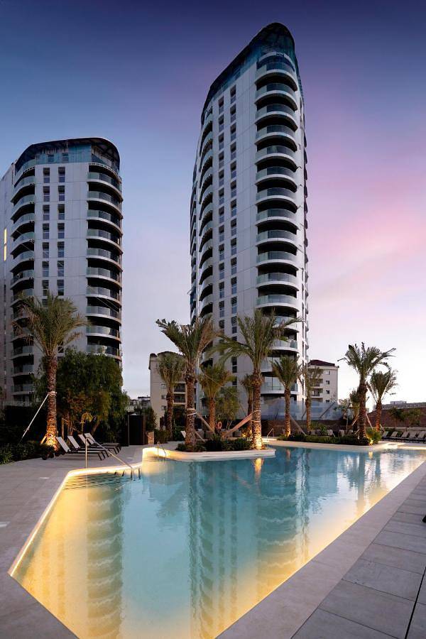 Ferienwohnung für 3 Personen, mit Balkon und Terrasse sowie Whirlpool und Garten in Gibraltar
