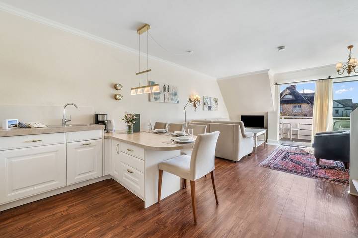 Ganze Wohnung, Ferienwohnung mit drei Zimmern und ca. 65 m² Wohnfläche. Für bis zu 4 Personen. in Nordfriesische Inseln (Schleswig-Holstein) (Schleswig-Holstein), Wenningstedt