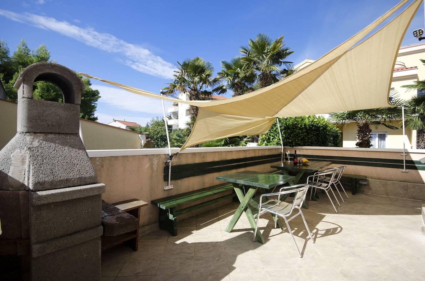 Ganze Wohnung, Apartments and Rooms Mladen in Vodice, Šibenik-Knin