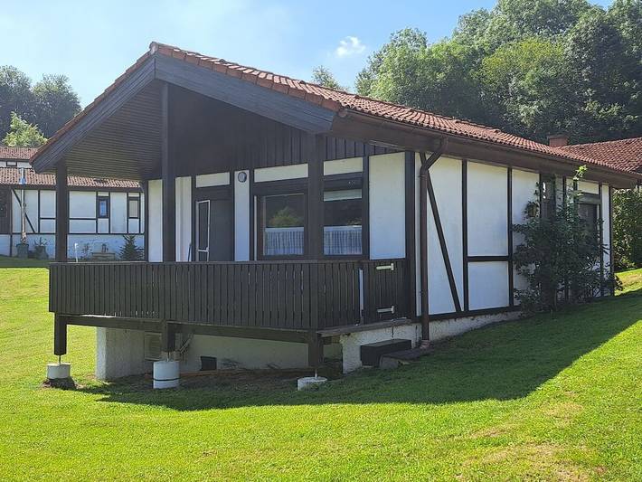 Bungalow für 4 Personen, mit Pool und Garten an der Rhön - 2