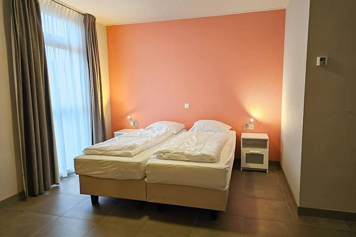 Ferienhaus für 8 Personen, mit Garten in Serooskerke - 3