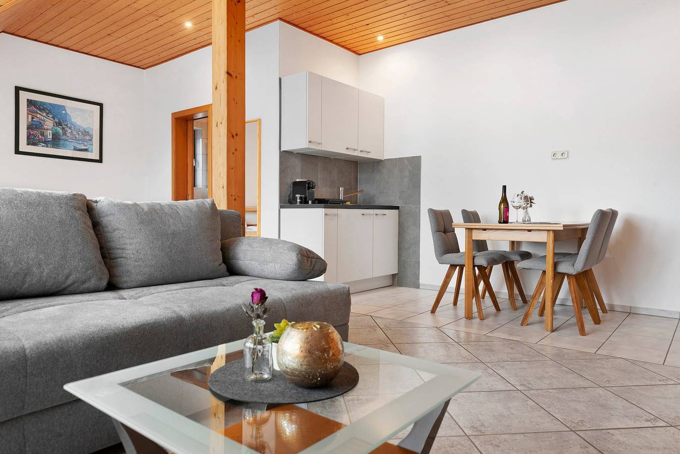 Ganze Wohnung, Apartment Holder mit Balkon und Wifi in Bodman-Ludwigshafen, Obersee (Bodensee)