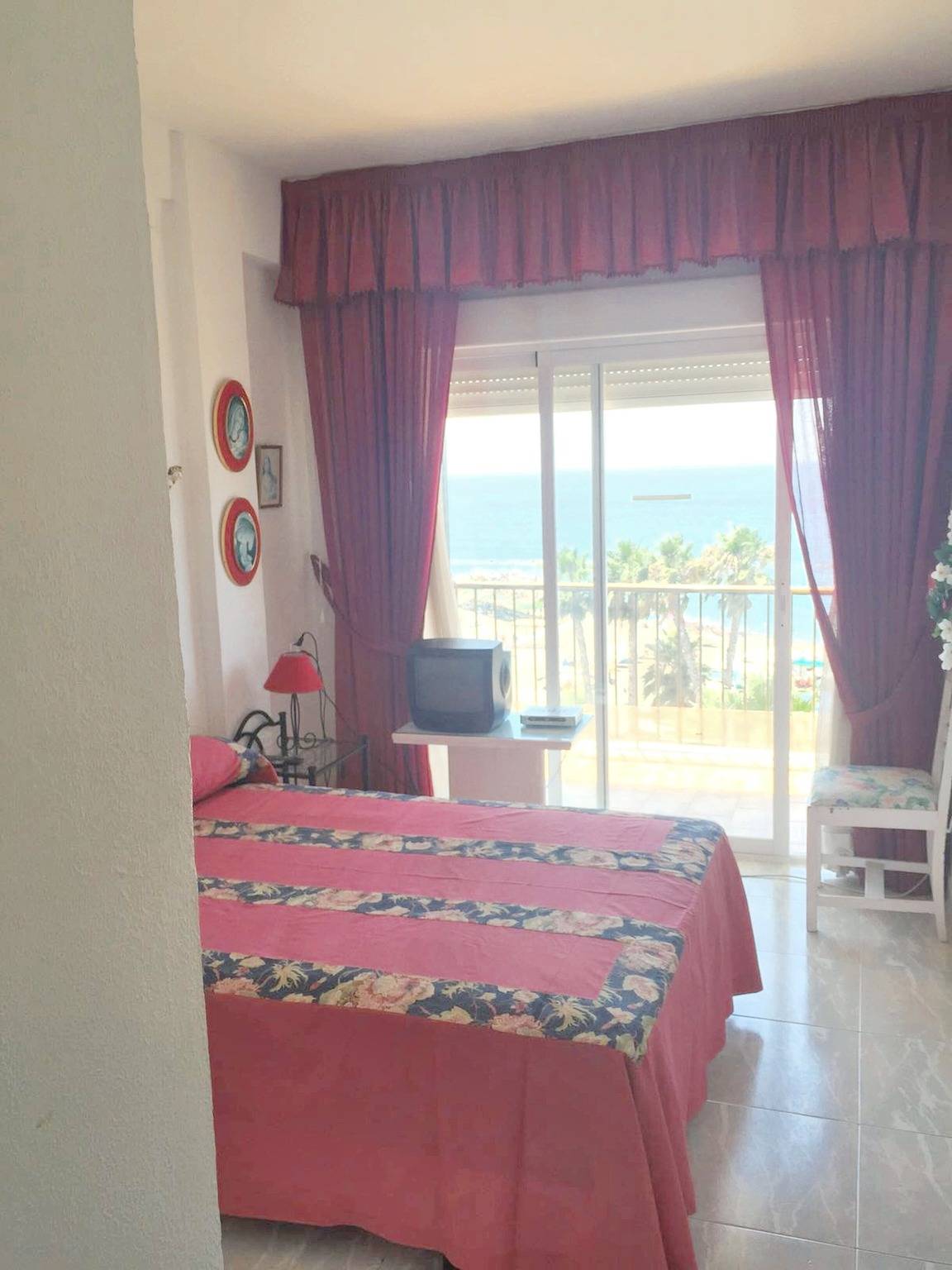 Apartamento entero, Apartamento elegante en Almuñécar, 78m², con vista al mar in Playa Puerta del Mar, Almuñecar