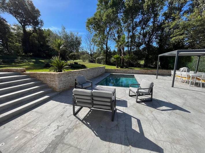 Location de vacances pour 8 personnes, avec vue ainsi que piscine et jardin à Montboucher-sur-Jabron - 4