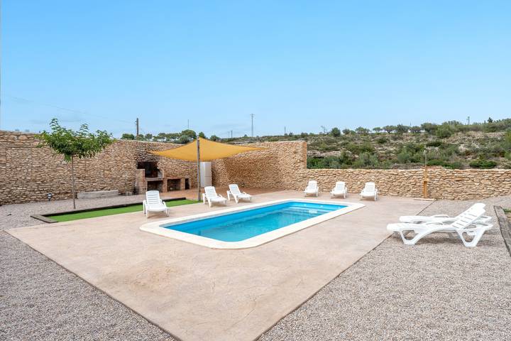 Chalet para 16 personas, con Balcón además de Jardín y Piscina para niños en Provincia de Castellón - 2