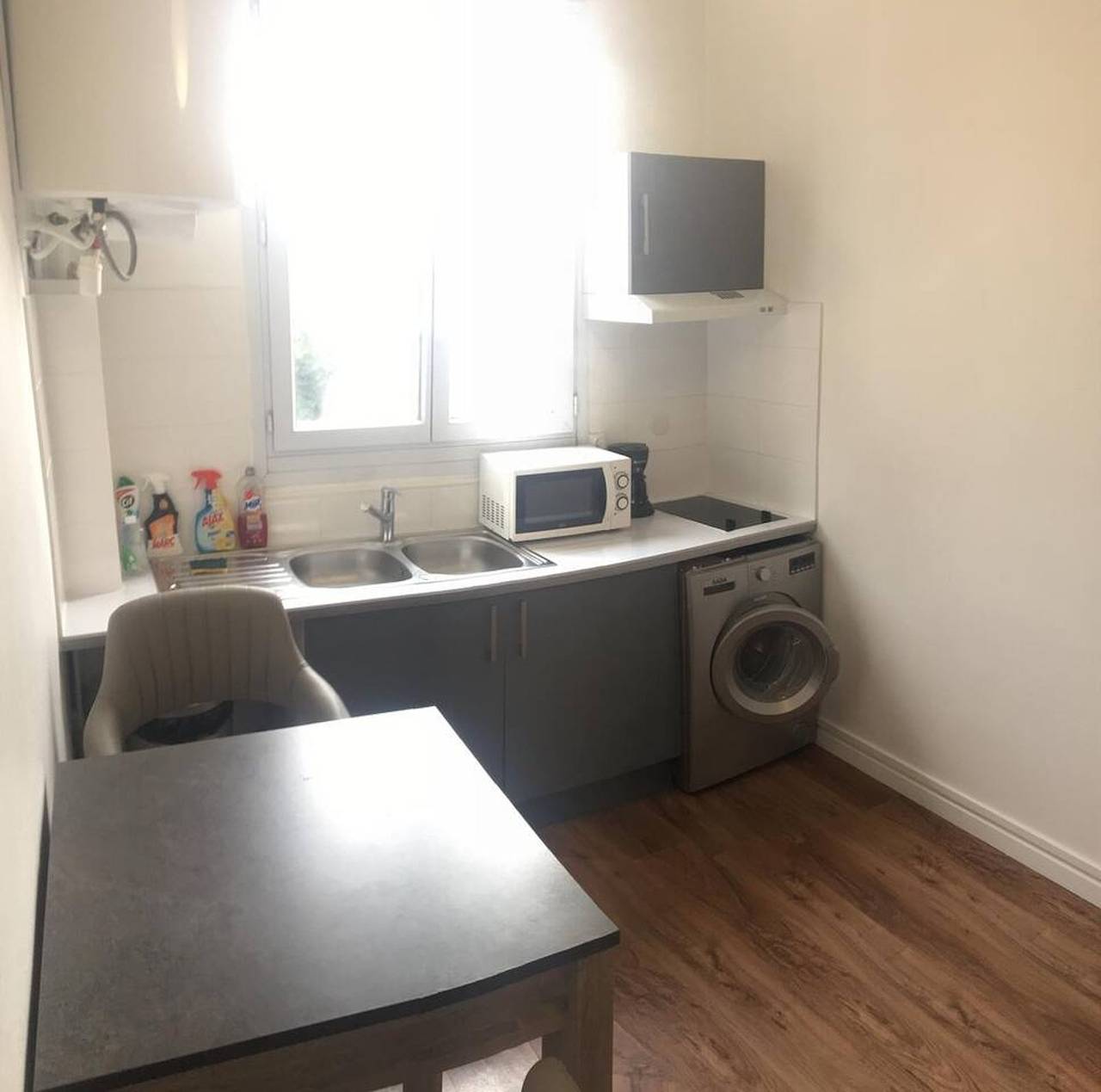 Studio entier, Studio lumineux à Clichy 27 m² in Clichy, Hauts-de-Seine