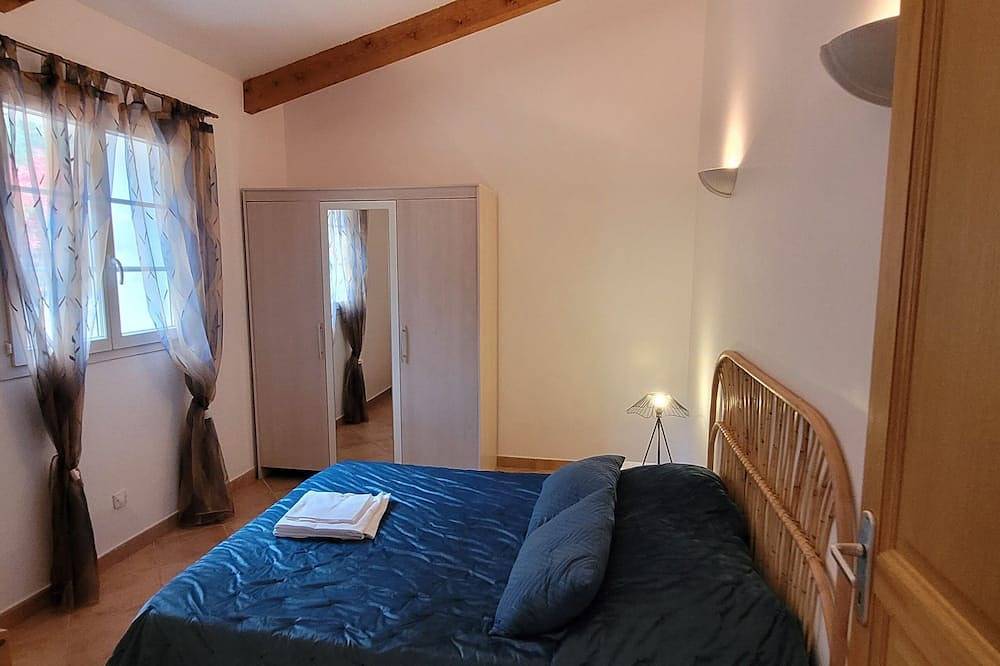 Casolare in pietra a secco con idromassaggio all'aperto, garantisce tranquillità in Granace, Sartène e dintorni