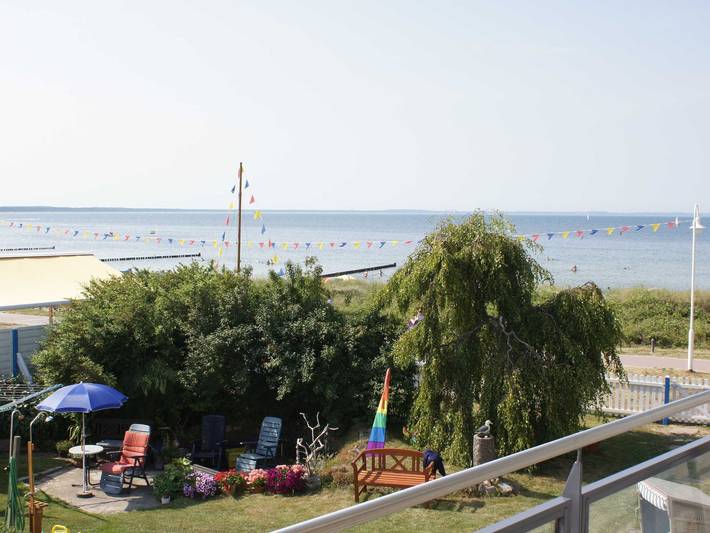 Ferienwohnung für 4 Personen, mit Terrasse und Ausblick, kinderfreundlich in Glowe - 2