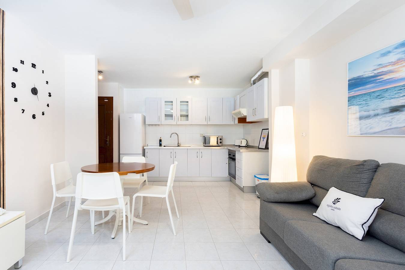 Apartamento entero, El Médano Beach Apartment, Central & Bright in Playa el Médano, Granadilla de Abona