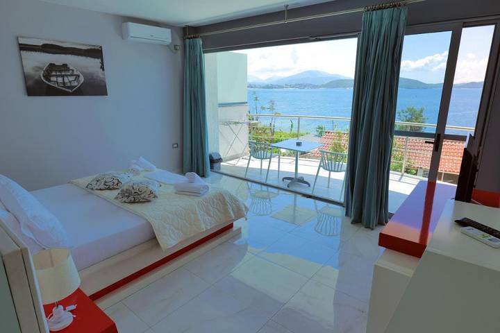 Hôtel pour 4 personnes, avec Balcon ainsi que Terrasse et Vue