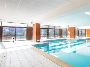 Camping pour 6 personnes, avec sauna et balcon, animaux acceptés en Savoie