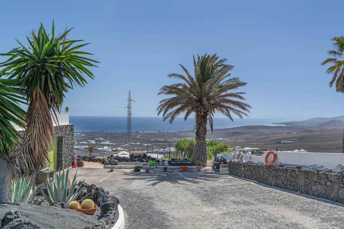 Ganze Wohnung, Ferienwohnung 'Azul De Eden' mit Bergblick, Balkon und Wlan in Tías, Lanzarote