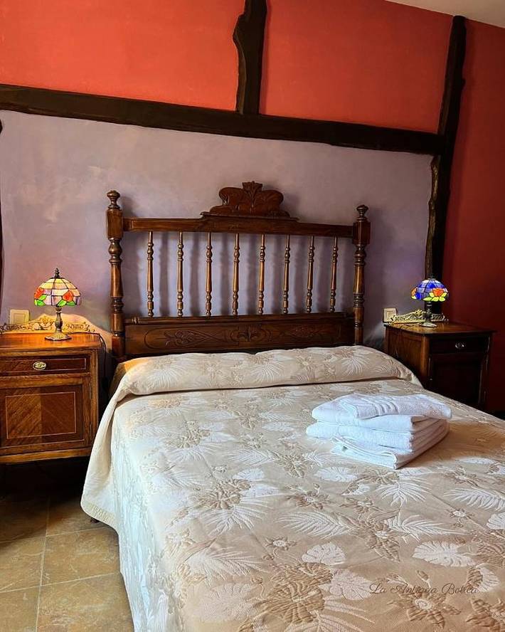 Casa rural para 14 personas, con Balcón y Terraza en Casas del Castañar - 3