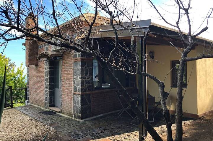Ferienwohnung für 4 Personen, mit Garten und Pool