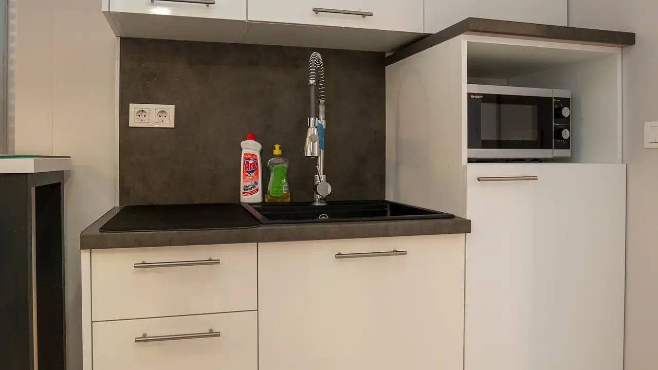 Ganzes Studio, Studio für 2 Personen (22 m²) in Poljana in Poljana, Insel Ugljan