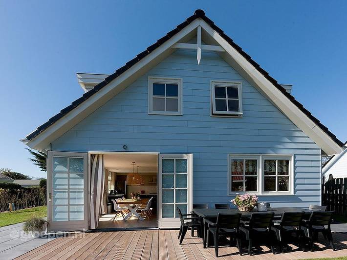 Ferienhaus für 10 Personen, mit Balkon/Terrasse und Terrasse sowie Seeblick