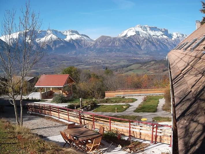 Casa de huéspedes para 10 personas, con terraza y jardín - 1