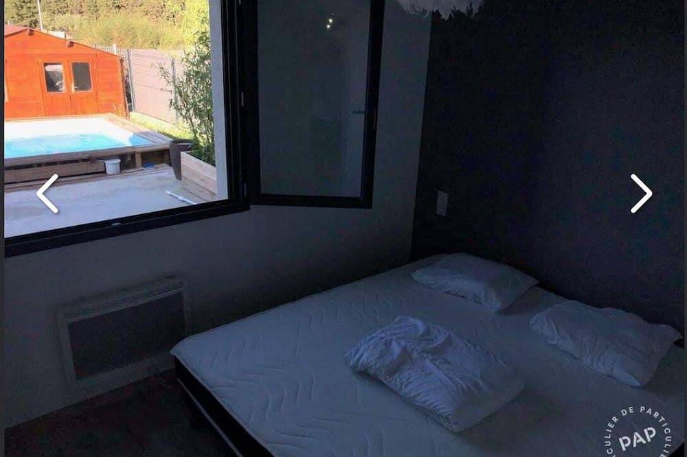 4-bedroom villa with private pool, sea view in Ille-sur-Têt, Prades region