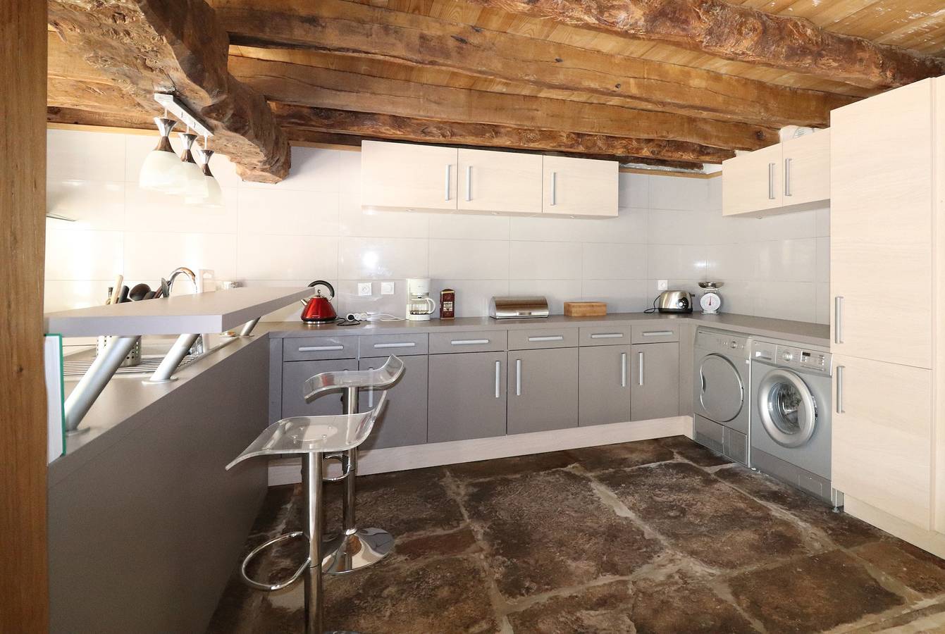 Maison confortable à Thégra avec grand jardin, idéale pour familles. in Thégra, Massif central