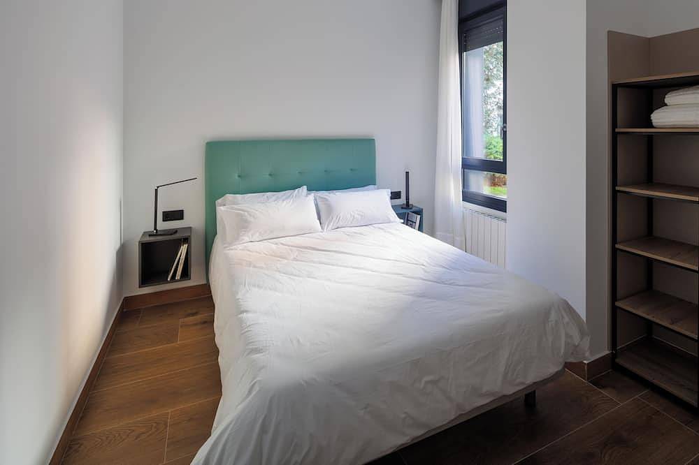 Entire apartment, Double Studio With Free Parking in Logroño, La Rioja Province