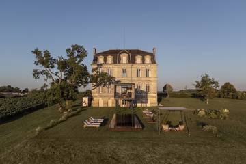 Location de vacances pour 6 personnes, avec jardin à Saint-Christoly-Médoc