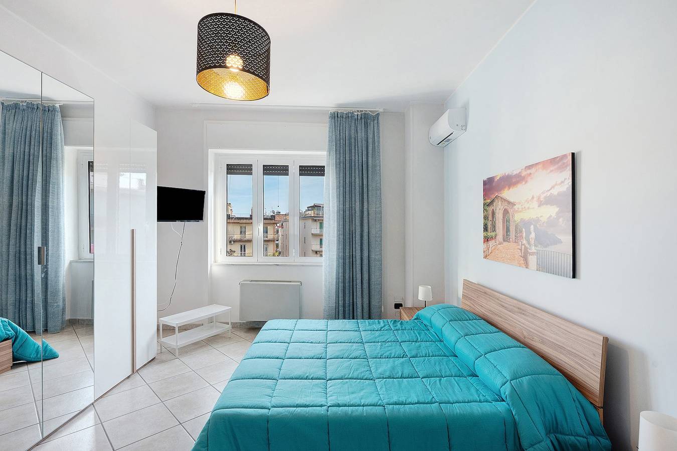 Appartement entier, Appartement « Casa Di Giulia - Côte Amalfitaine » avec vue sur mer, Wi-Fi et climatisation in Salerne, Côte Tyrrhénienne Campanie