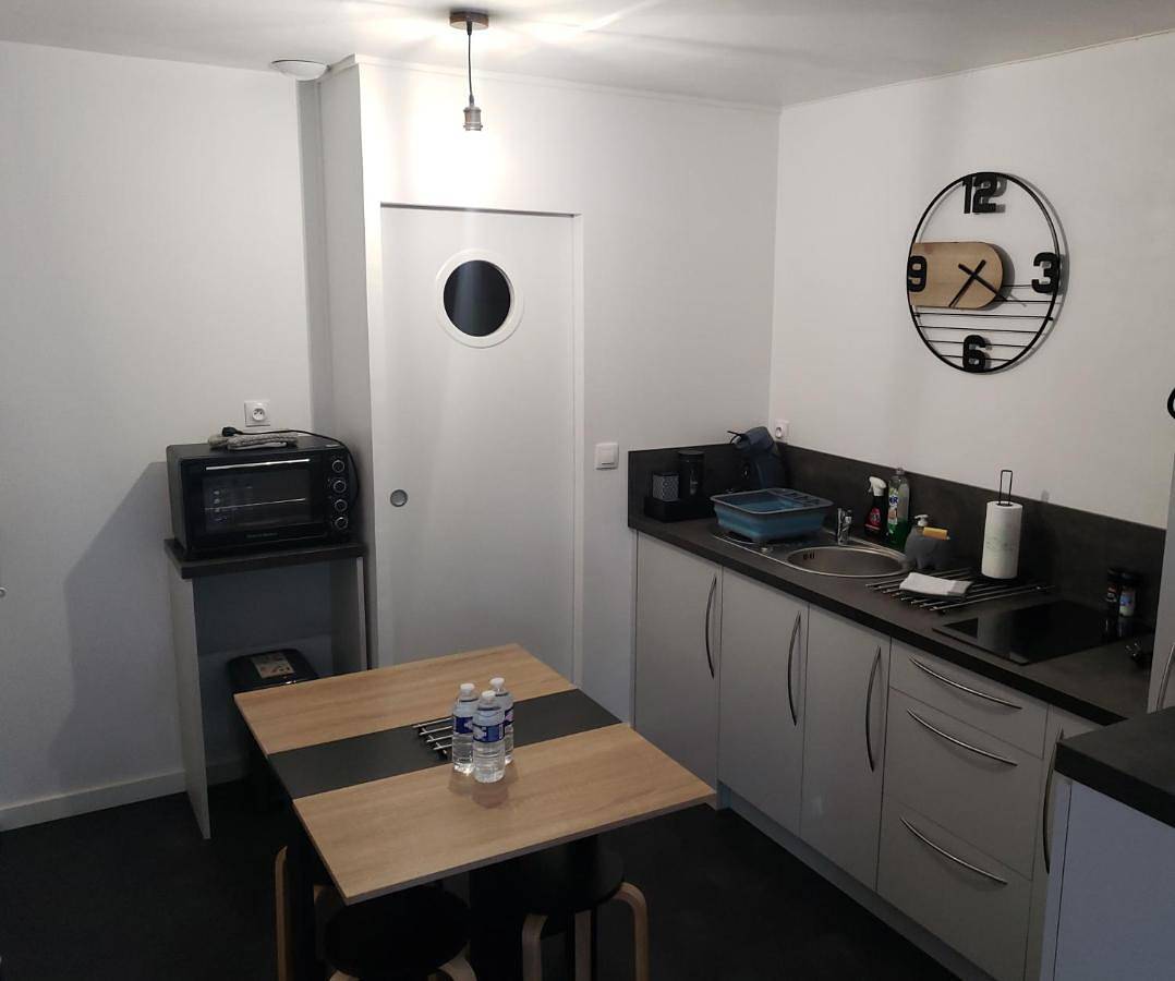 Appartement entier, One-Bedroom Apartment in Le Boupère, Fontenay-le-Comte