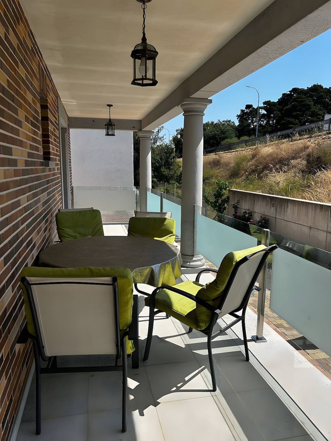 Casa Vacacional 'La Libélula' con Vista a la Montaña, Piscina Privada y Wi-Fi in El Espinar, Provincia de Segovia