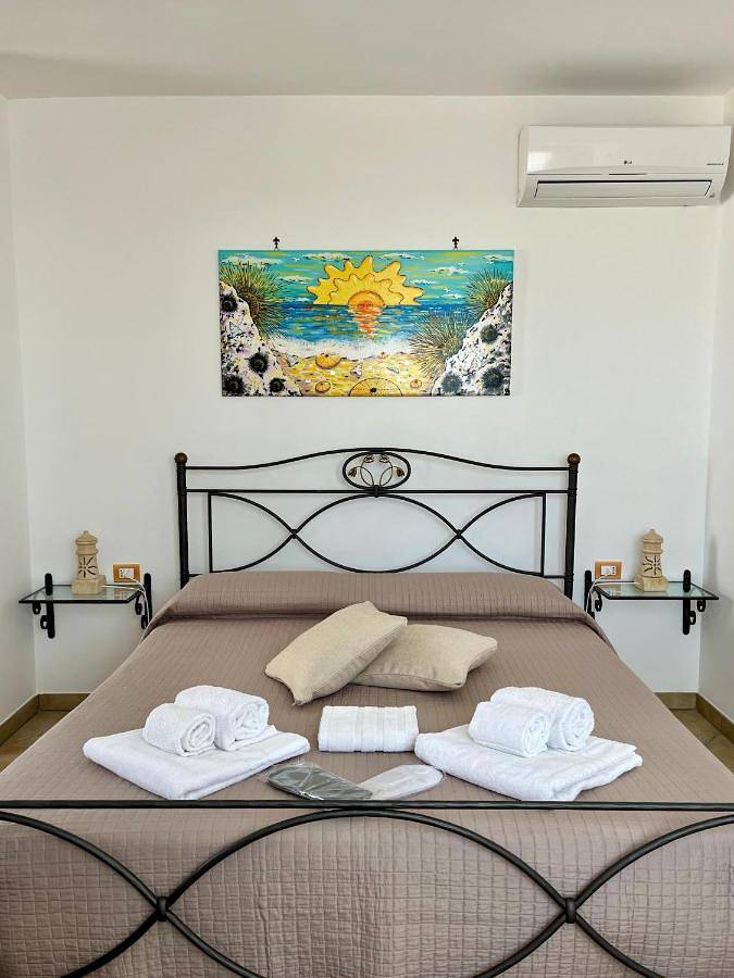 Chambre d’hôte pour 2 personnes, avec terrasse et vue, animaux acceptés dans Santa Maria di Leuca - 4