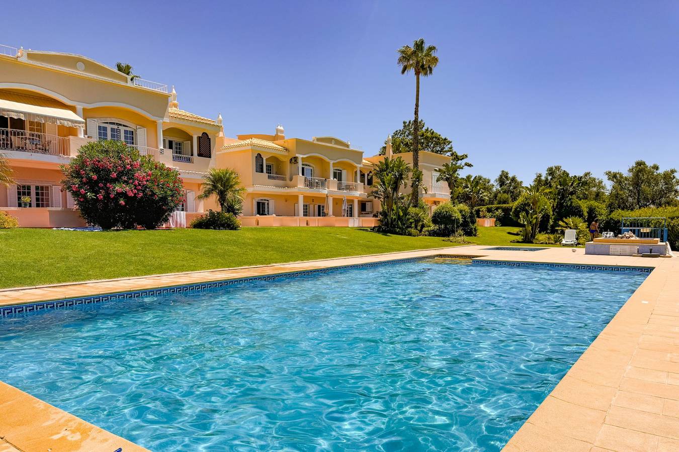 Ganze Wohnung, Praia da Marinha Apartment in Faro Distrikt