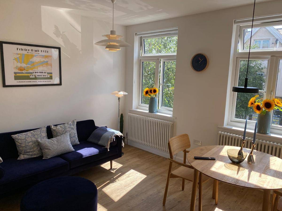 Entire apartment, One-Bedroom Apartment in Frinton on Sea, Frinton and Walton