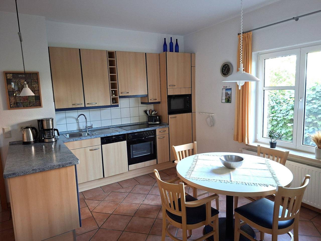 Ganze Ferienwohnung, Haus Wattenblick Wohnung Austernfischer in Warwerort, Dithmarschen
