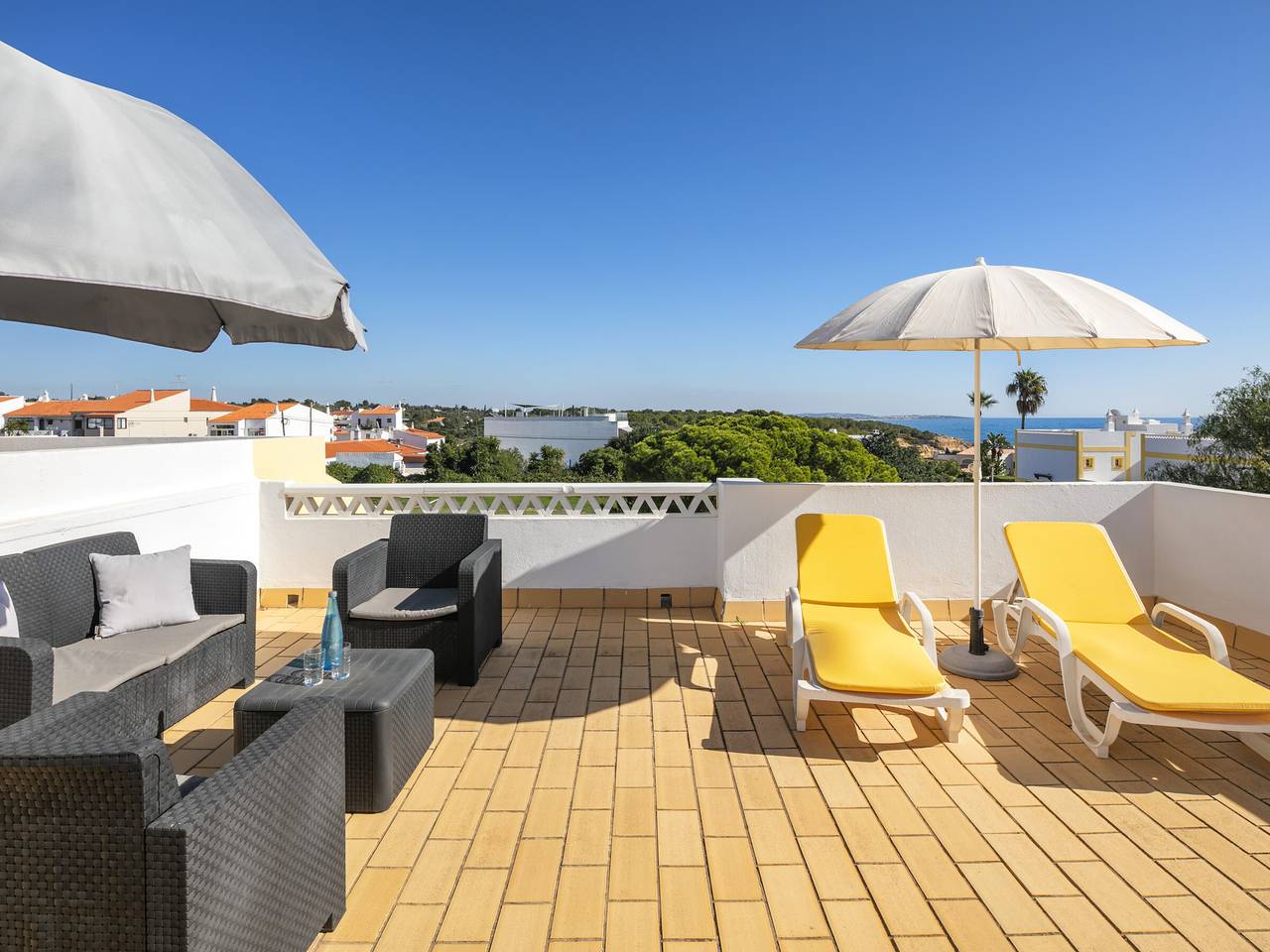 Modernes Haus mit Meerblick - 4 Pers. in Lagoa, Faro Distrikt