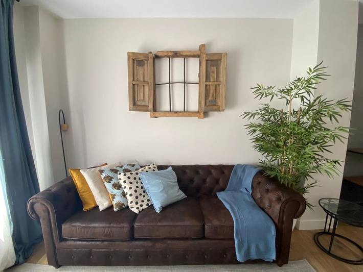 Entire apartment, Modern Suite in Central Santander - Near City Attractions and Transport in Santander, Cantabrian Coast