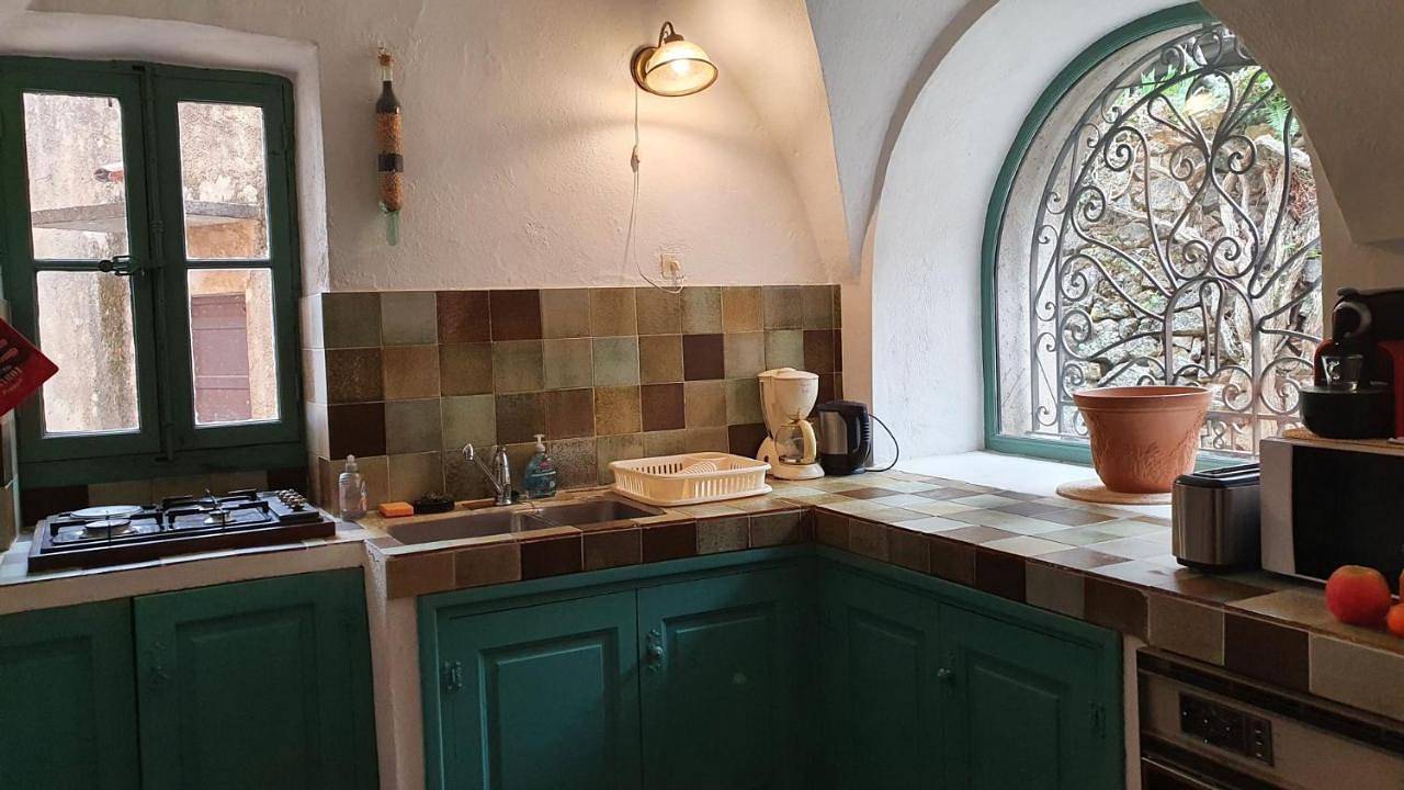 U Paisolu, maison de village en Corse, entre mer et montagne in Nessa, Région de Calvi