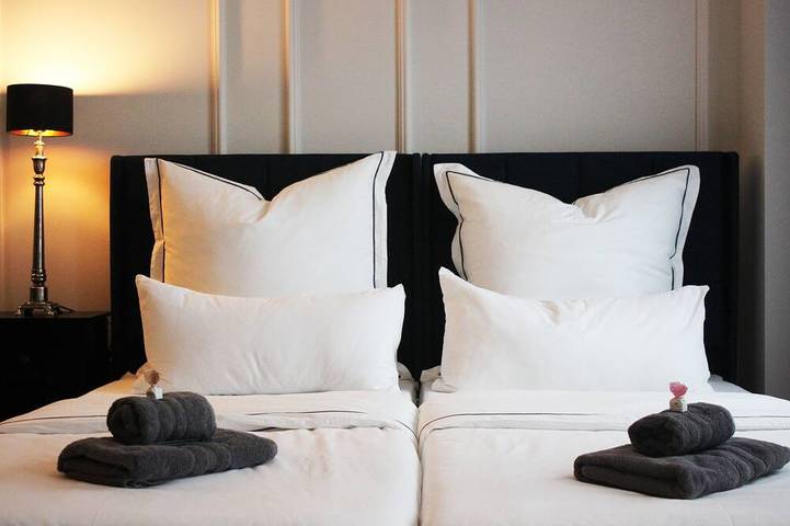 Ferienwohnung für 5 Personen, mit Pool und Sauna in Hamburg-Nord - 3