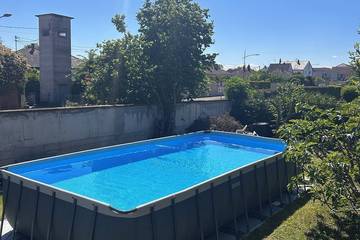 Gîte pour 6 personnes, avec piscine ainsi que terrasse et jardin à Achenheim