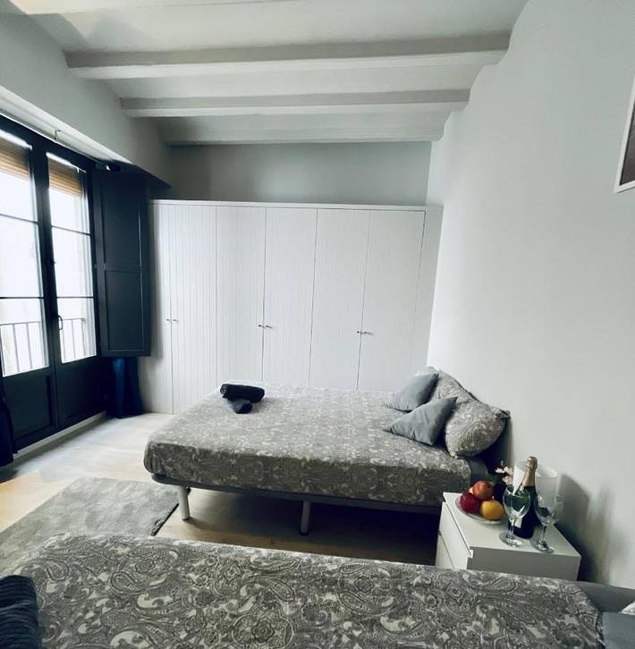 Chambre d’hôte pour 3 personnes à Barcelone