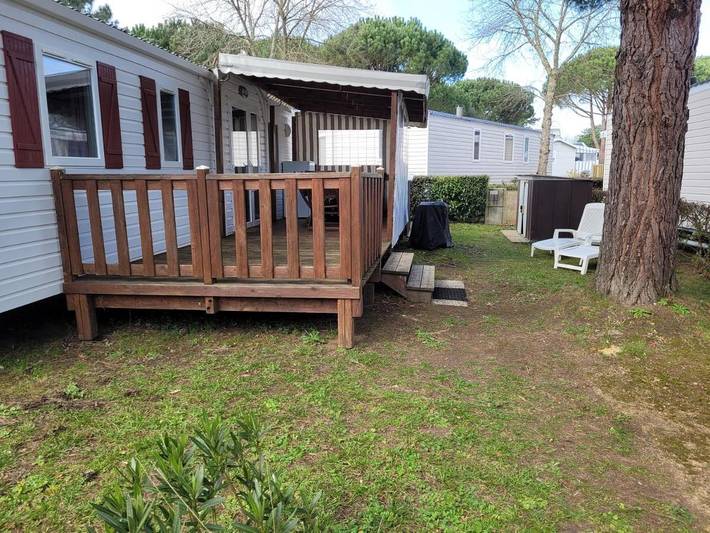 Camping pour 6 personnes, avec Terrasse et Piscine