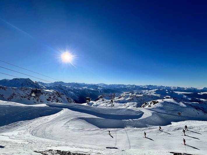 Ganze Wohnung, Appartement „Bellecôte“ mit Bergblick und Balkon in La Plagne, La Plagne-Tarentaise