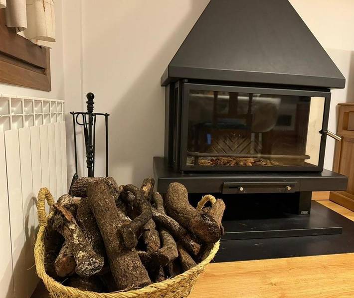 Apartamento para 4 personas, con vistas además de jardín y balcón en Fiscal