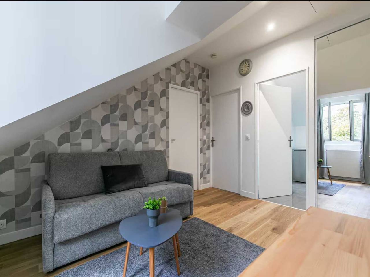 Apartamento entero, Precioso apartamento de 1 dormitorio y 4 plazas en Montreuil, cerca de París. in Montreuil, Sena-Saint Denis