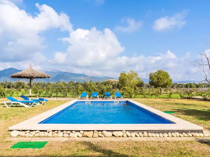 Finca für 8 Personen, mit Balkon und Pool in Selva