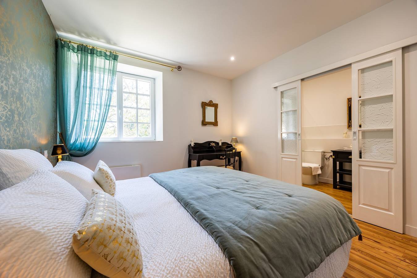 Chambre Florence — Élégance italienne et confort moderne in Puybarban, Région de Langon