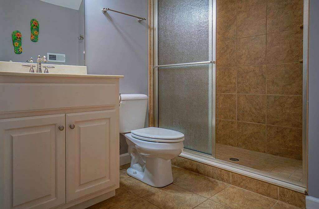 Tiefes Wasser, Kajak, Wasserwippe / Matte, Paddleboards, Kanu, Billardtisch in Lake Gaston