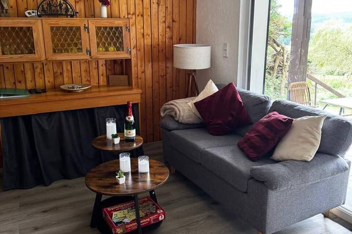 Ferienhaus für 4 Personen, mit Garten und Terrasse in Grünhain-Beierfeld