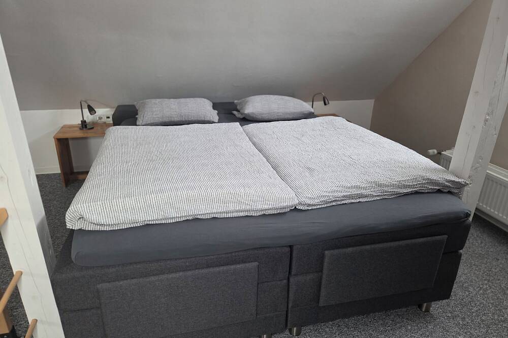 Ganze Wohnung, Ferienwohnung in Wilhelmshaven – ruhig, modern, ideal für Ausflüge in Rüstersiel, Wilhelmshaven